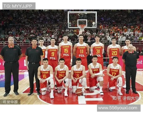 成都篮球队在世界杯预选赛中的耐力表现分析与点评 成都篮球队在世界杯预选赛中的耐力表现分析与点评